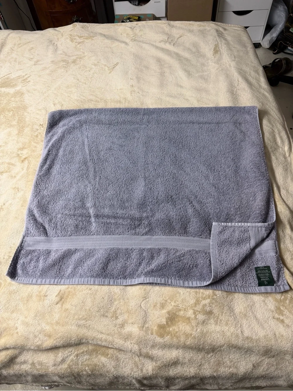 Ralph Lauren Light Gray lavender Plush Cotton Bath Towel 30”x53” RN41381
